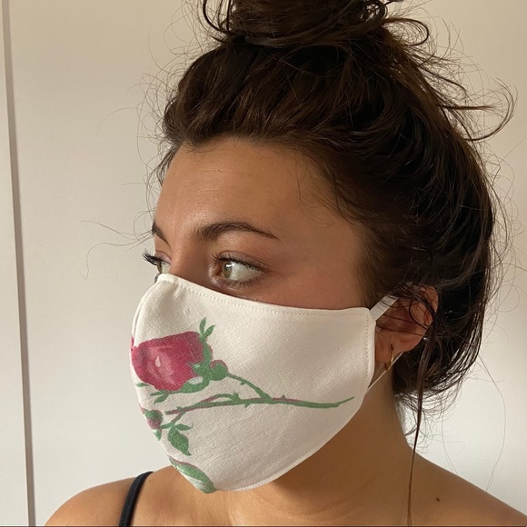 VINTAGE Fabric, Rose Pattern Face Mask - Picture 3 of 8